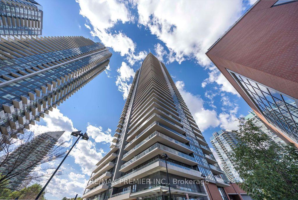 Photo of Unit 1807, 10 Park Lawn Road