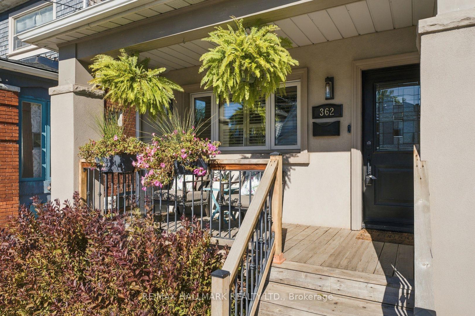 Photo 2 of 362 Sammon Avenue, Toronto, Danforth Village-East York — HOMEH