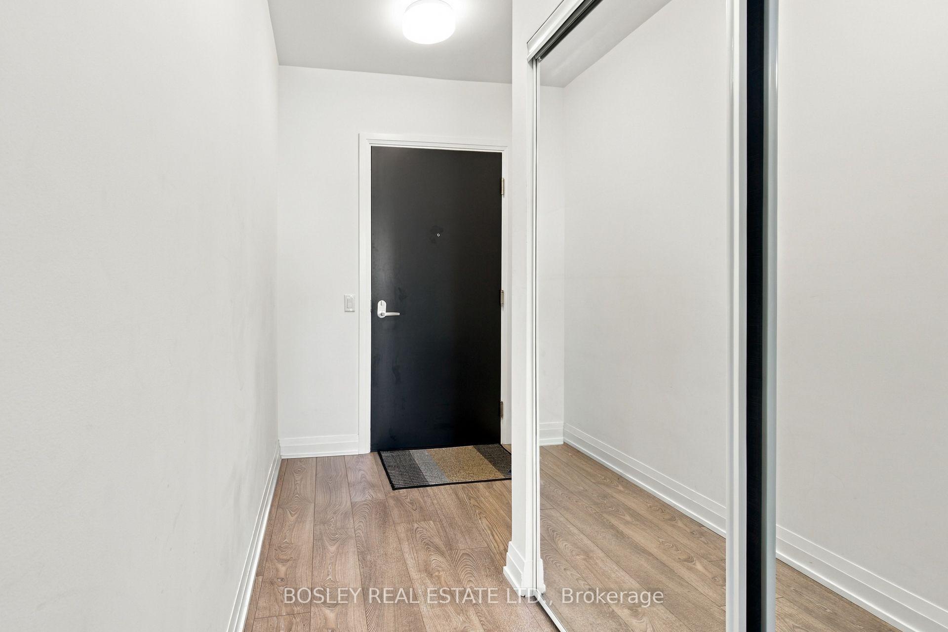 Photo 4 of Unit 502, 286 Main Street, Toronto, East End-Danforth — HOMEH