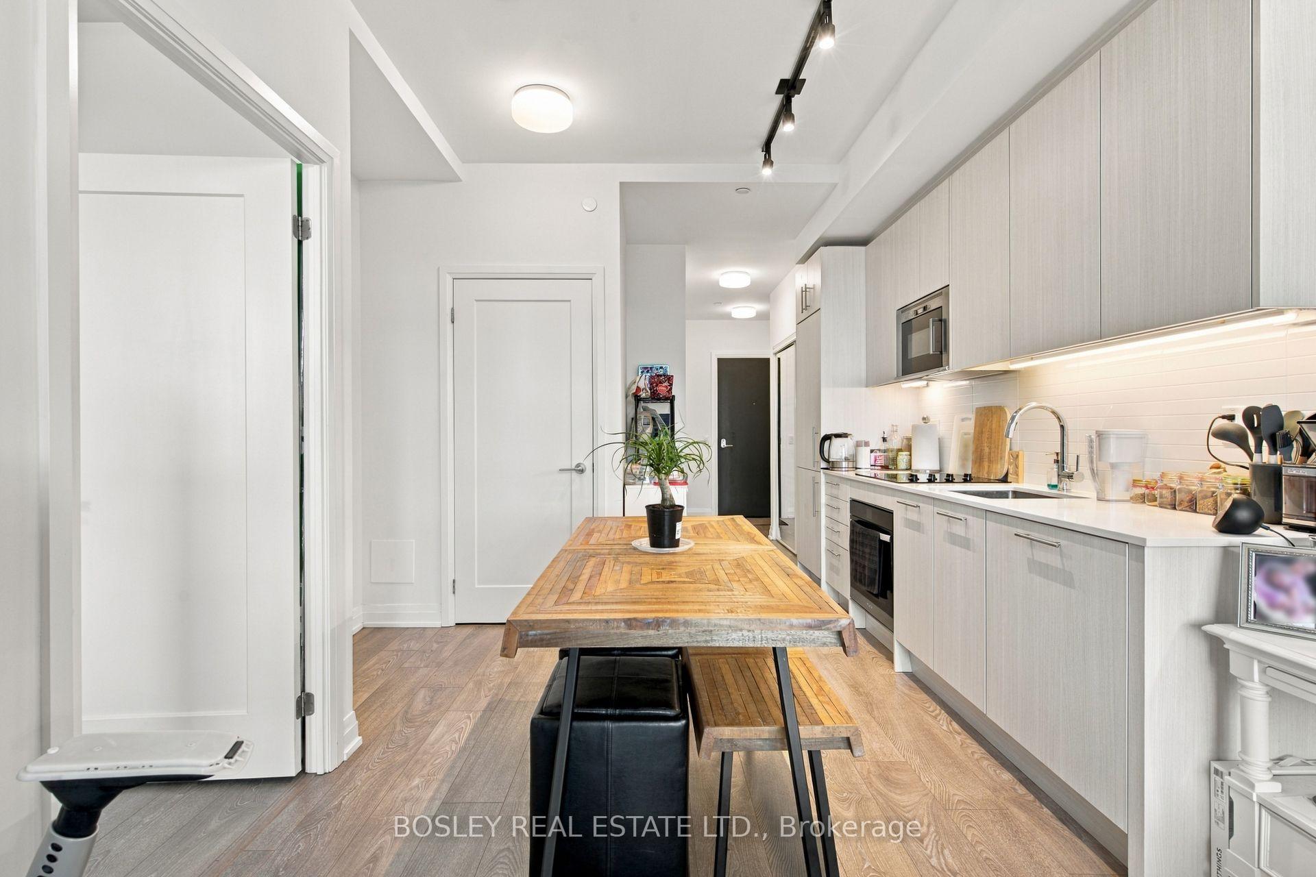 Photo 13 of Unit 502, 286 Main Street, Toronto, East End-Danforth — HOMEH