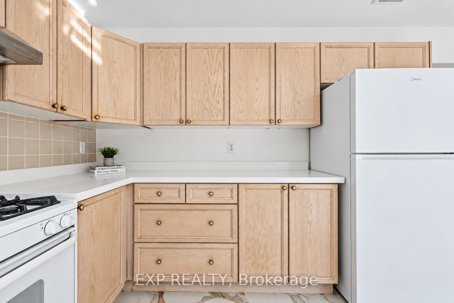Photo 13 of 2434 Ralph Street, Innisfil, Alcona — HOMEH