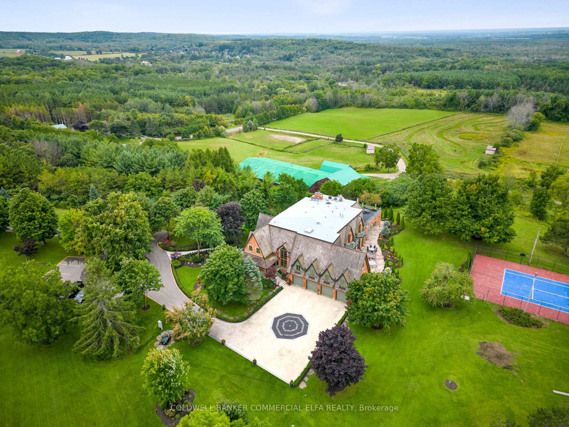Photo 2 of 2688 14th Line, Innisfil, Gilford — HOMEH