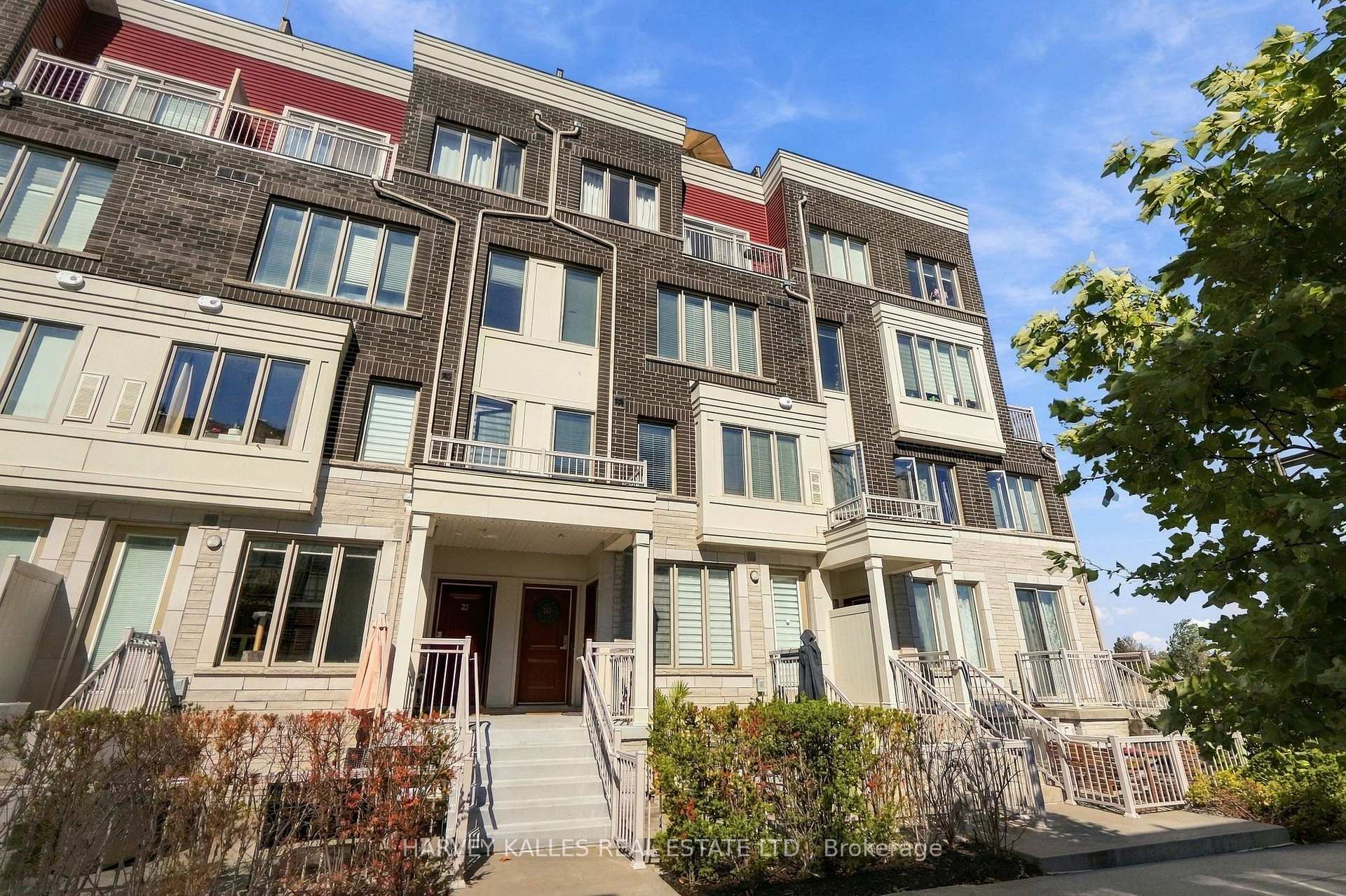 Photo 5 of Unit 22, 145 Long Branch Avenue, Etobicoke, Long Branch — HOMEH