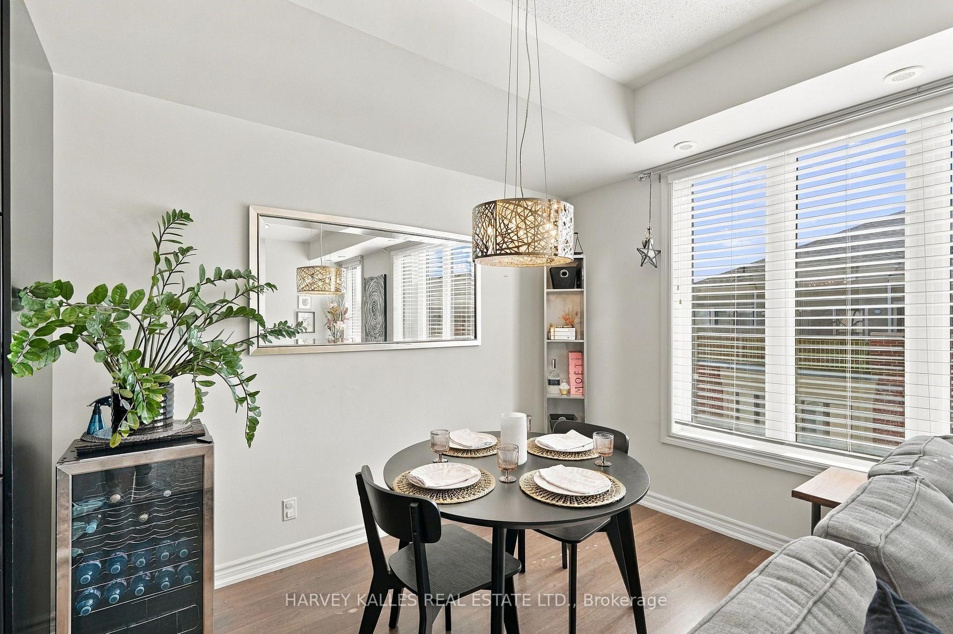 Photo 18 of Unit 22, 145 Long Branch Avenue, Etobicoke, Long Branch — HOMEH