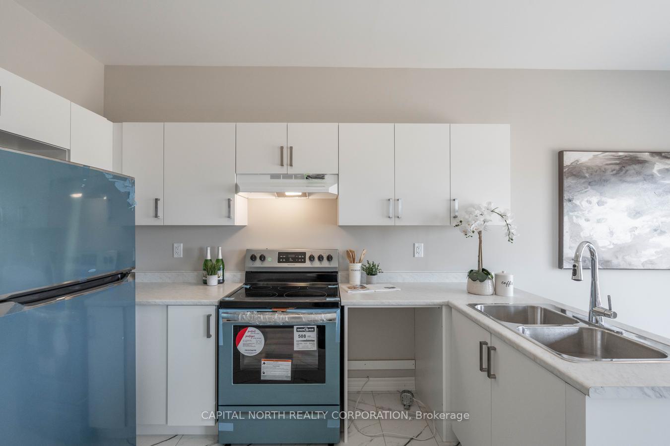 Photo 12 of 208 Prescott Drive, Clearview, Stayner — HOMEH