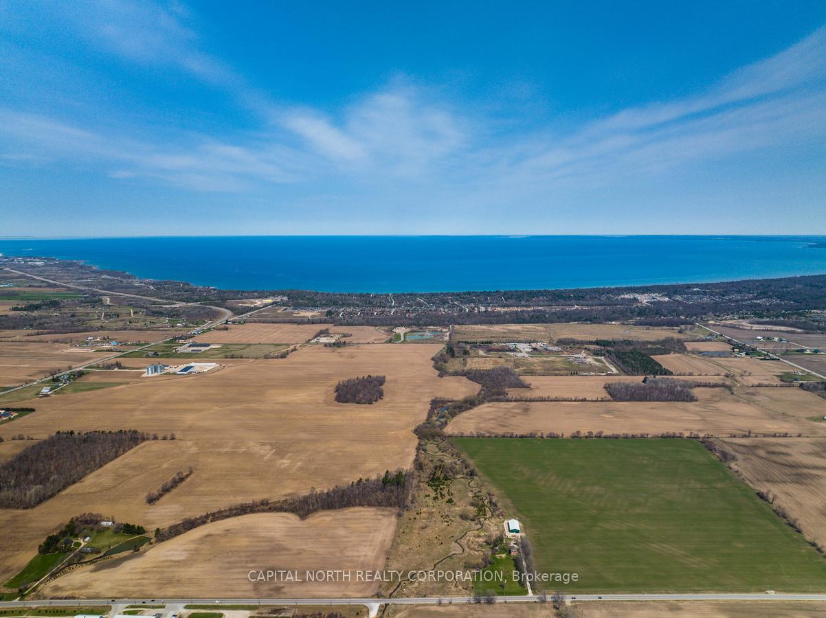 Photo 41 of 208 Prescott Drive, Clearview, Stayner — HOMEH