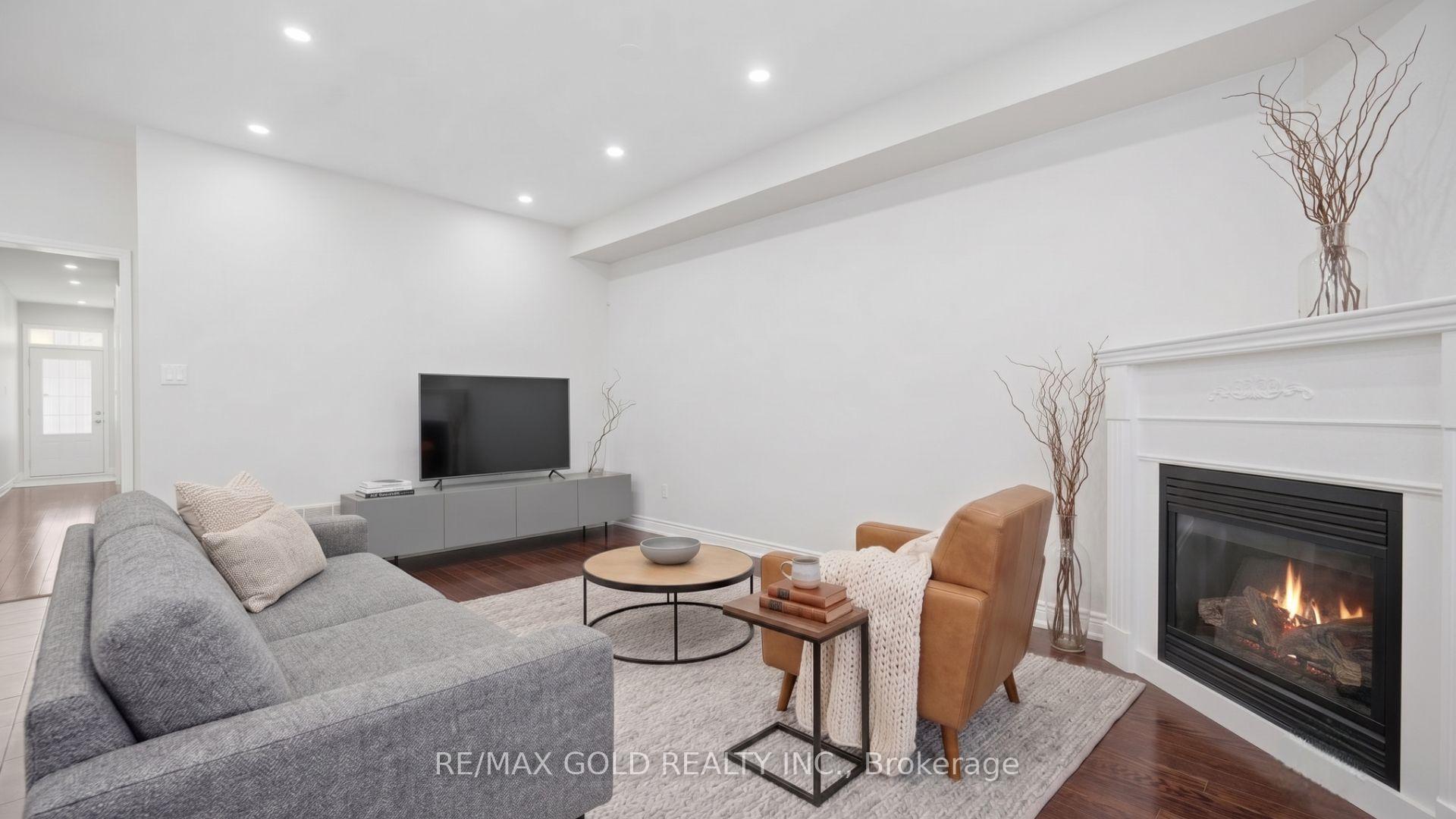 Photo 17 of 55 Loftsmoor Drive, Brampton, Sandringham-Wellington — HOMEH