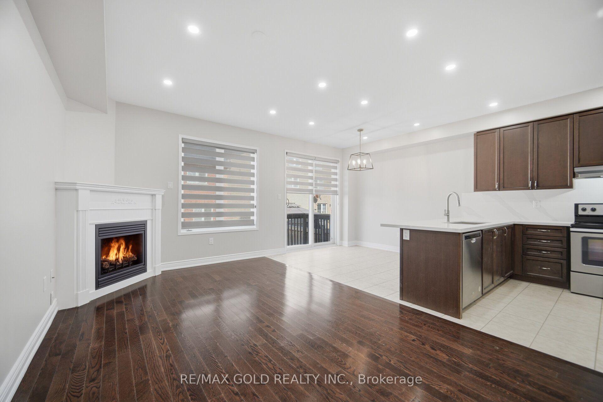 Photo 19 of 55 Loftsmoor Drive, Brampton, Sandringham-Wellington — HOMEH