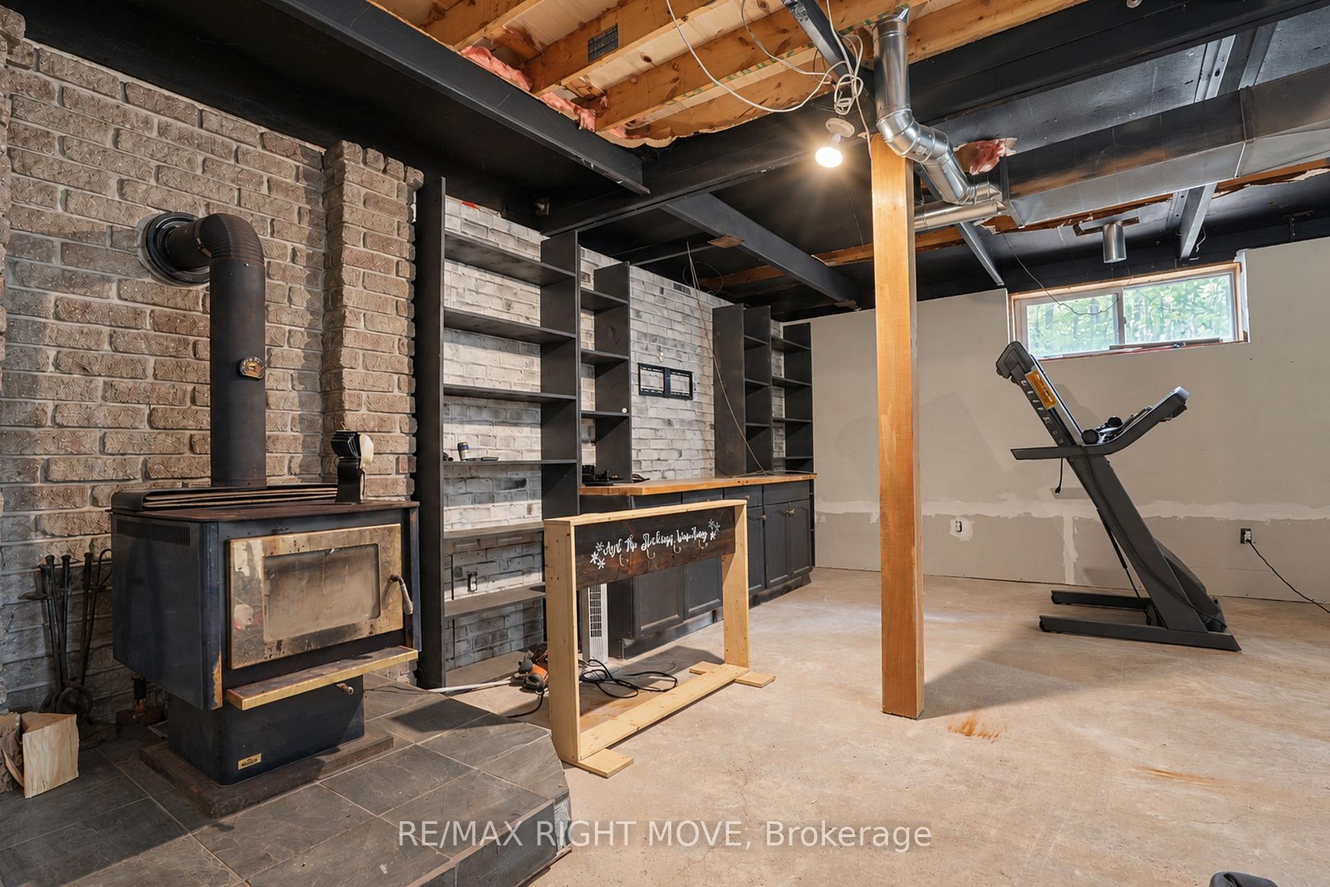 Photo 18 of 1108 Monck Road, Ramara, Rural Ramara — HOMEH