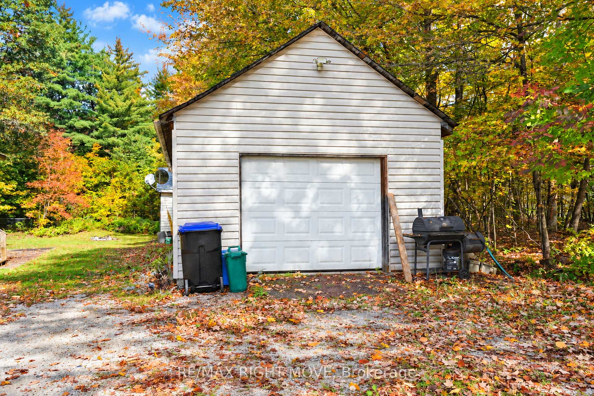 Photo 25 of 1108 Monck Road, Ramara, Rural Ramara — HOMEH