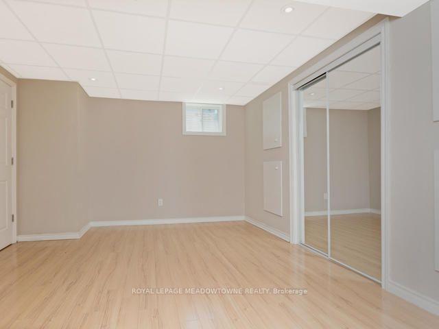 Photo 8 of Unit Lower, 960 Philbrook Drive, Milton, Coates — HOMEH