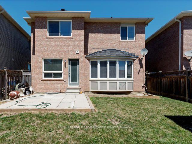 Photo 12 of Unit Lower, 960 Philbrook Drive, Milton, Coates — HOMEH