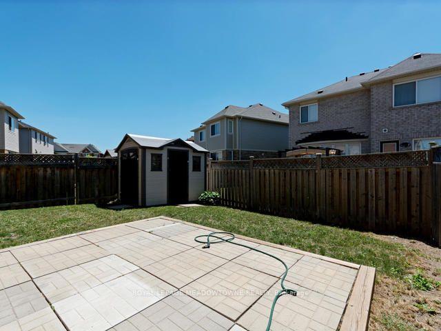 Photo 14 of Unit Lower, 960 Philbrook Drive, Milton, Coates — HOMEH