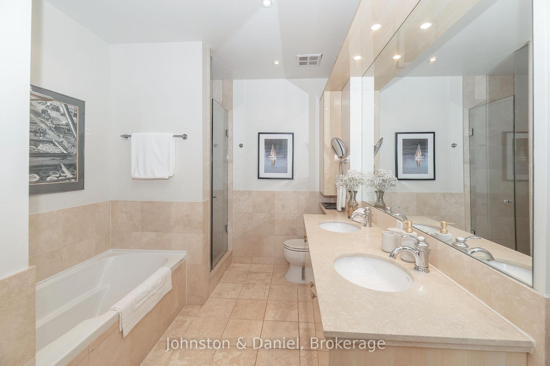 Photo 17 of Unit 1105, 48 St Clair Avenue W, Toronto, Yonge-St. Clair — HOMEH