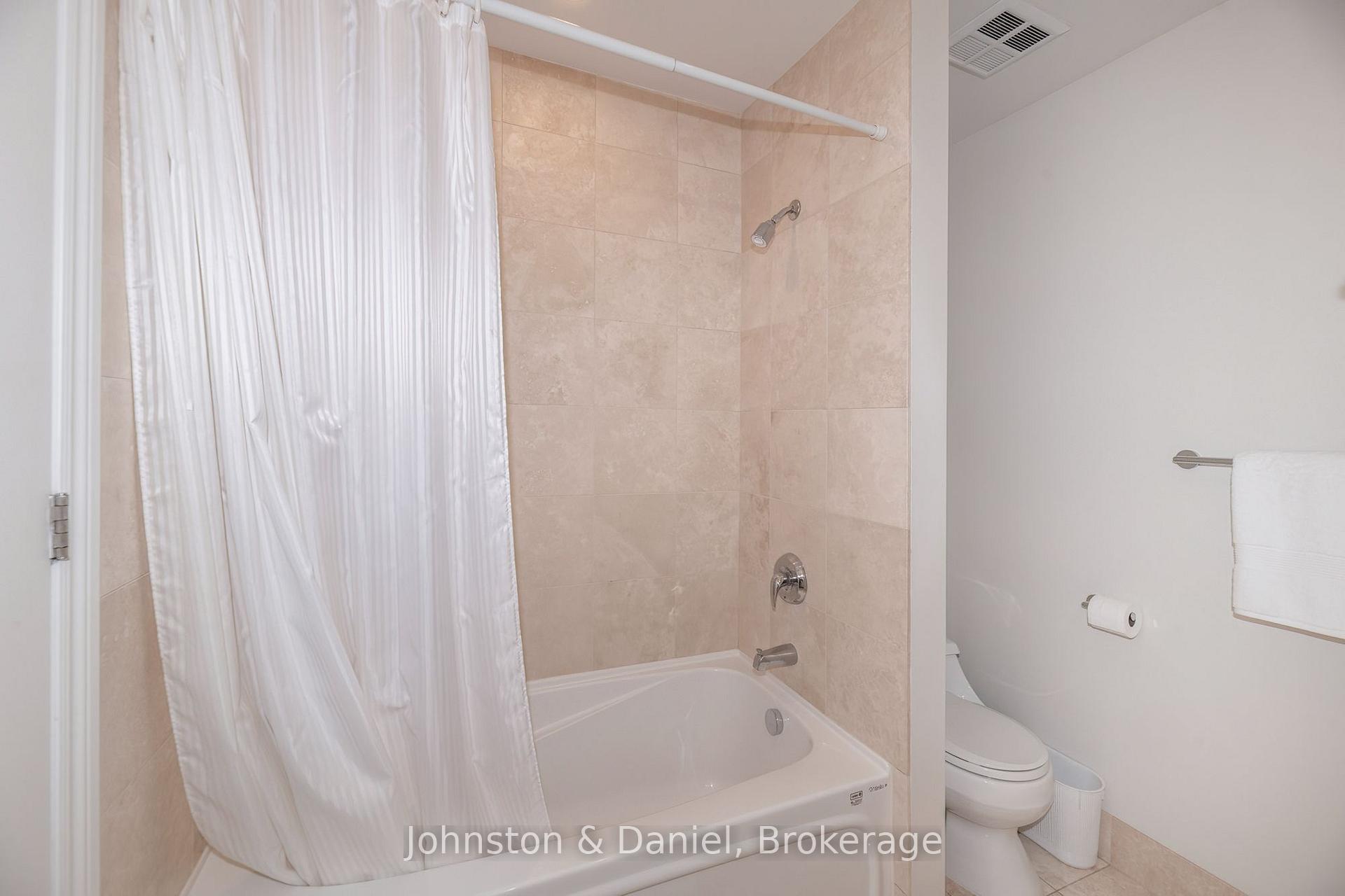 Photo 21 of Unit 1105, 48 St Clair Avenue W, Toronto, Yonge-St. Clair — HOMEH