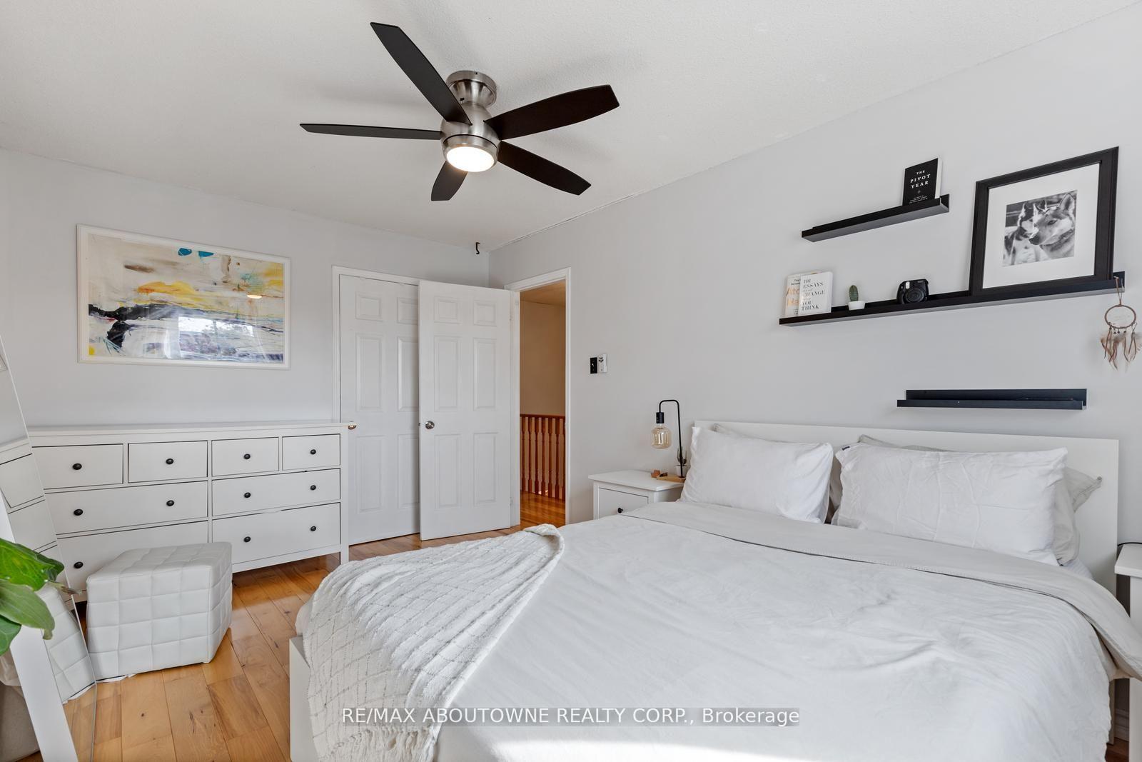 Photo 21 of 467 Hedgerow Lane, Oakville, Wedgewood Creek — HOMEH