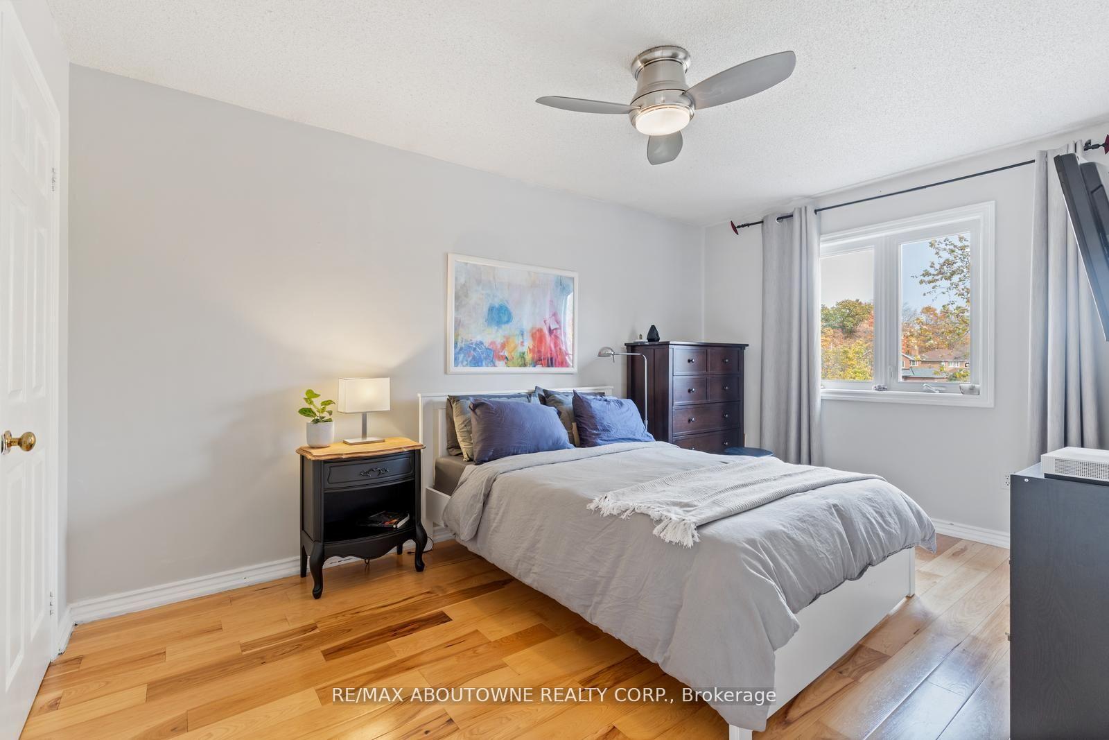 Photo 23 of 467 Hedgerow Lane, Oakville, Wedgewood Creek — HOMEH