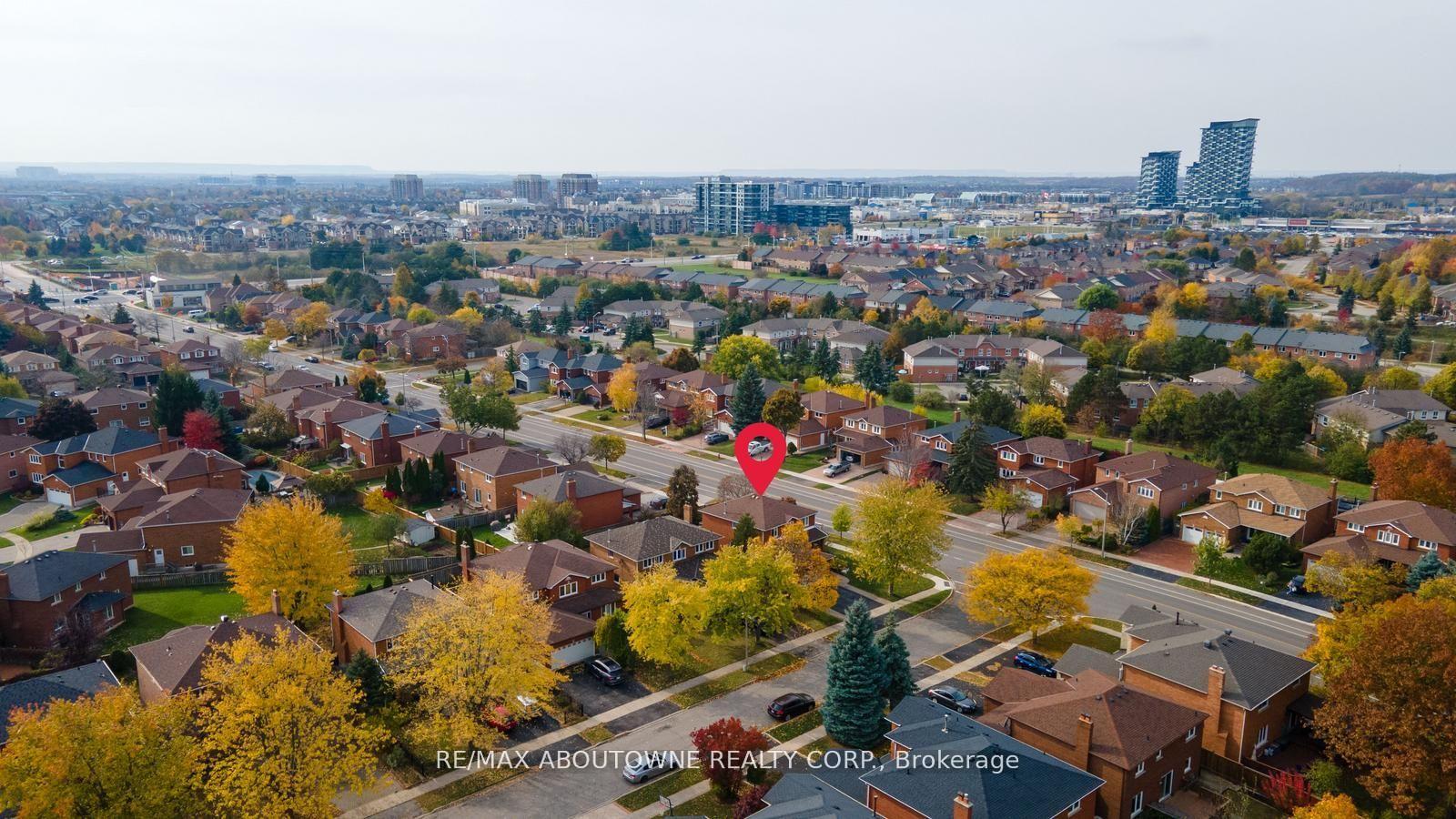 Photo 38 of 467 Hedgerow Lane, Oakville, Wedgewood Creek — HOMEH