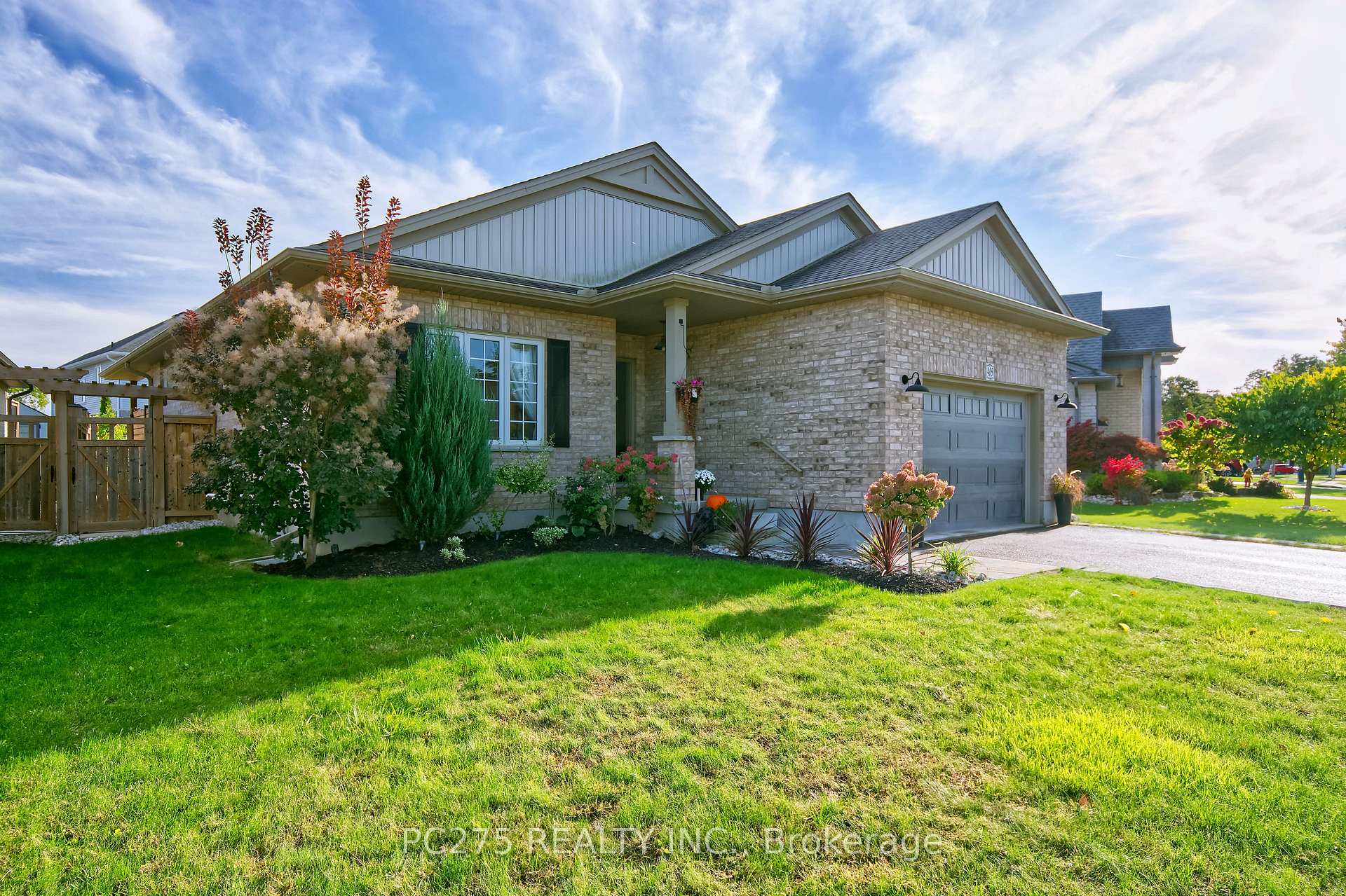 Photo 3 of 409 Beamish Street, Central Elgin, Port Stanley — HOMEH