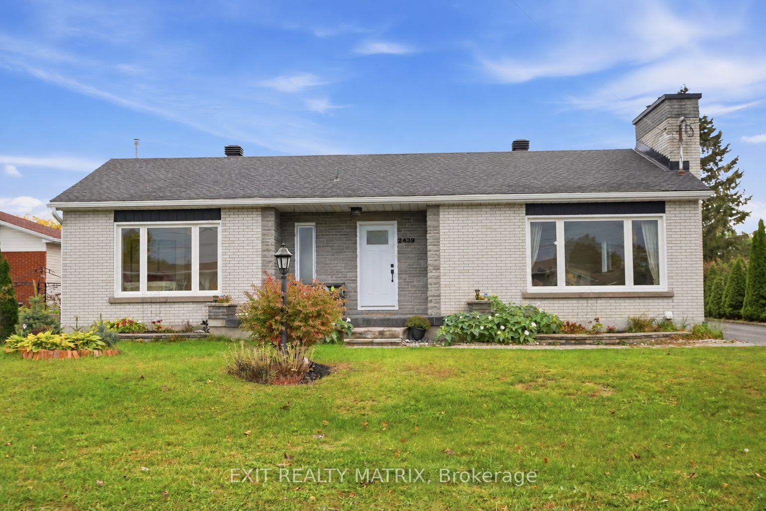 Photo of 2439 Raymond Street