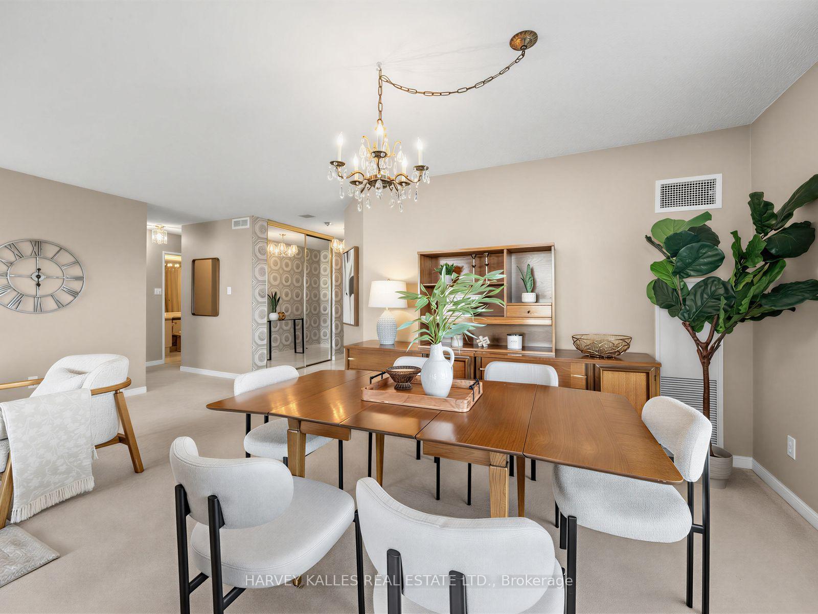Photo 7 of Unit 707, 120 Promenade Circle, Vaughan, Brownridge — HOMEH