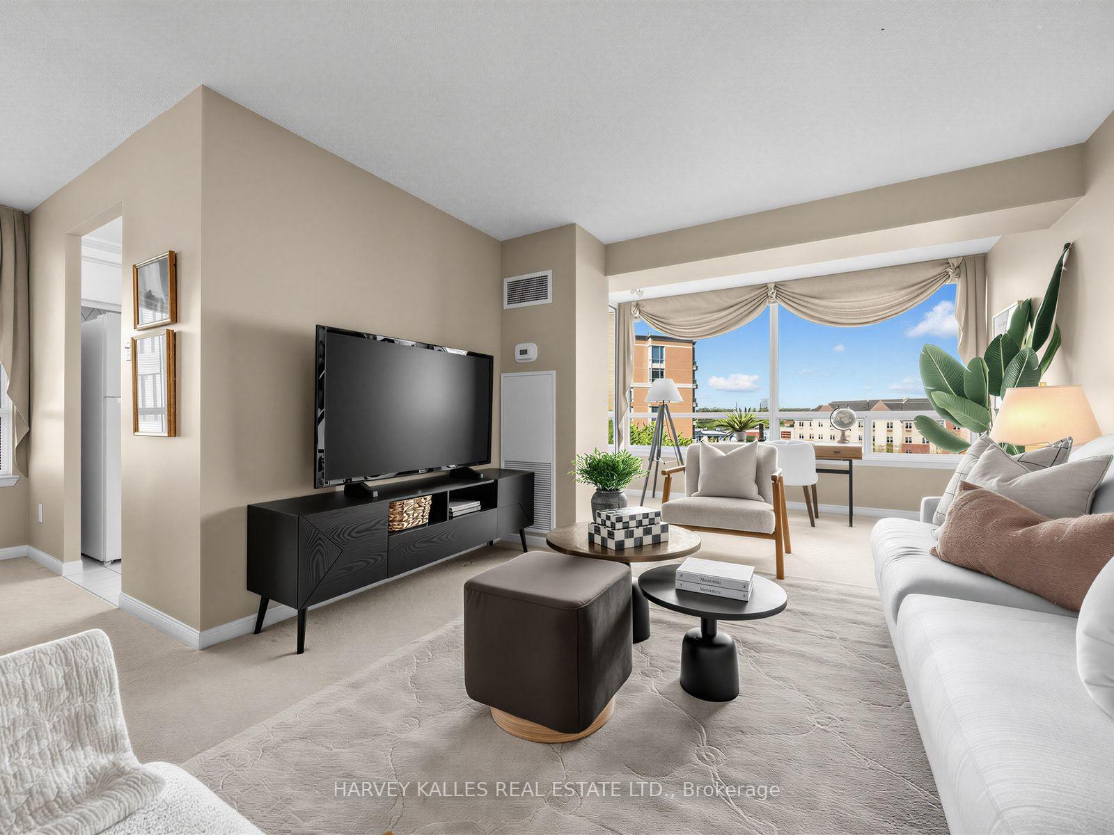 Photo 8 of Unit 707, 120 Promenade Circle, Vaughan, Brownridge — HOMEH