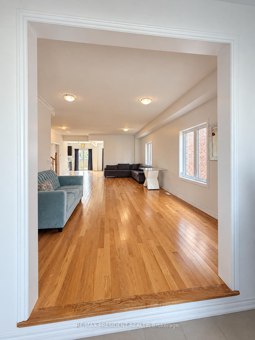 Photo 12 of 383 Russell Street, Southgate — HOMEH