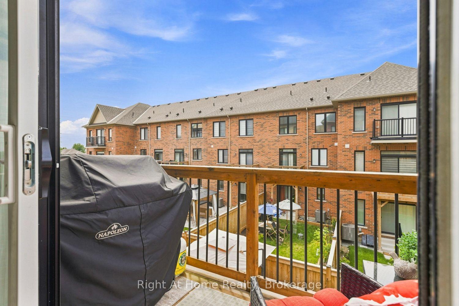 Photo 24 of 89 Elkington Crescent, Whitby, Rural Whitby — HOMEH