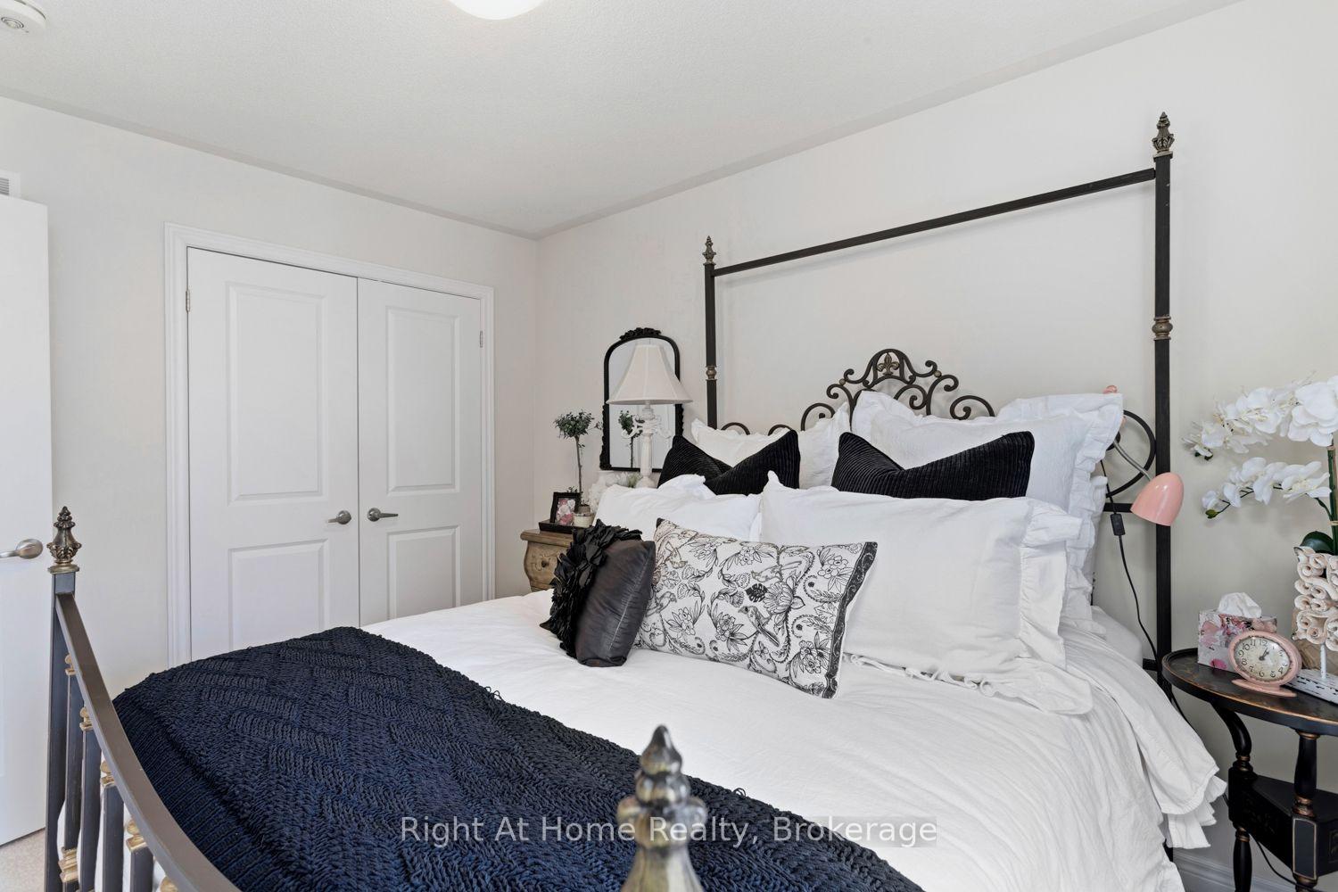 Photo 31 of 89 Elkington Crescent, Whitby, Rural Whitby — HOMEH
