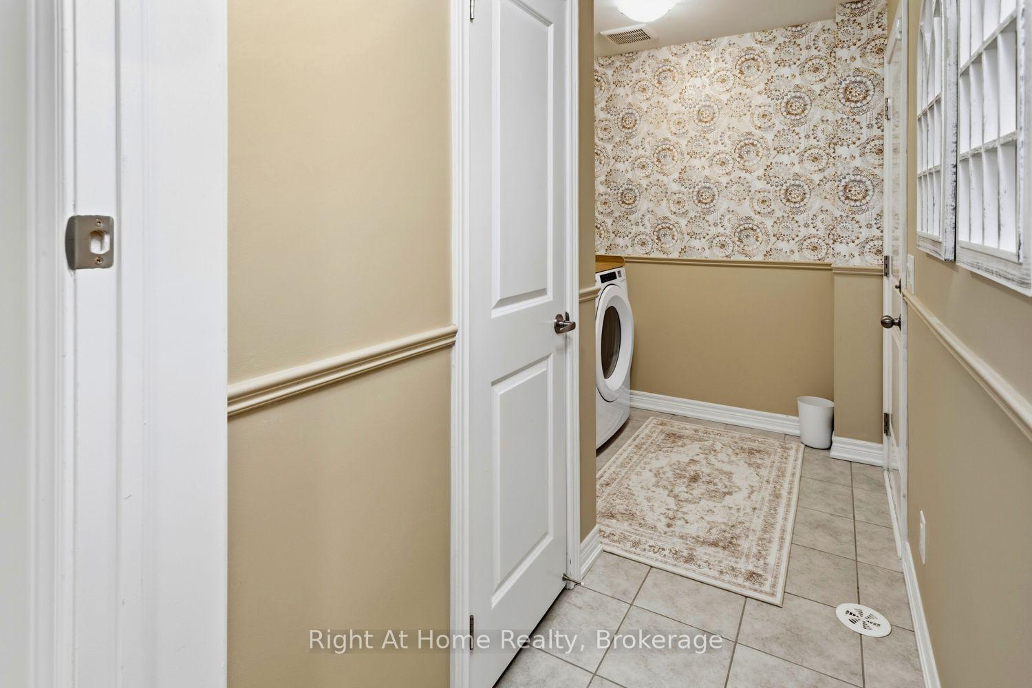 Photo 41 of 89 Elkington Crescent, Whitby, Rural Whitby — HOMEH