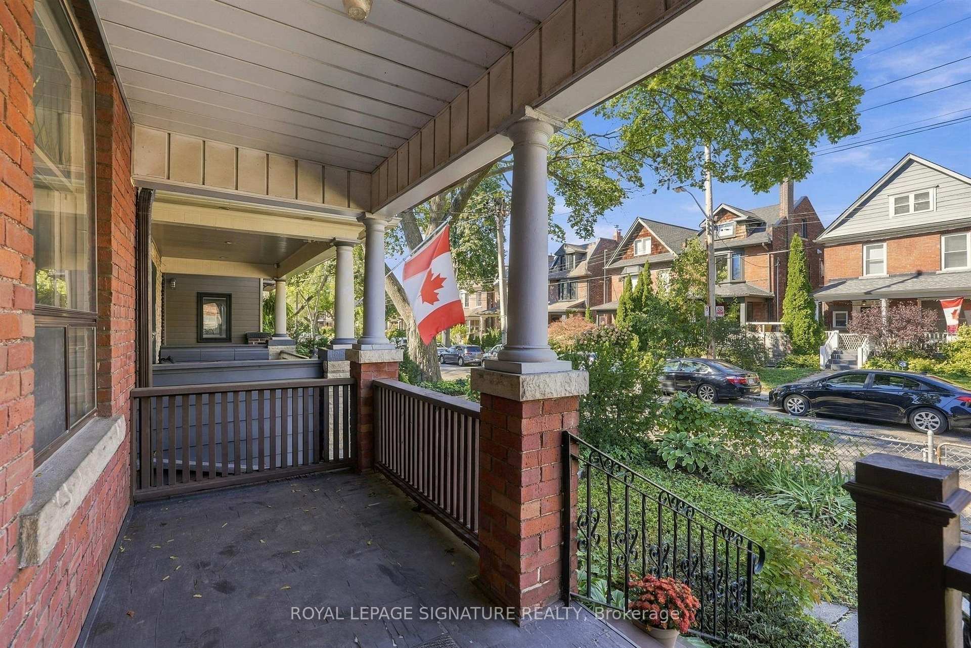 Photo 3 of 7 Geoffrey Street, Toronto, Roncesvalles — HOMEH