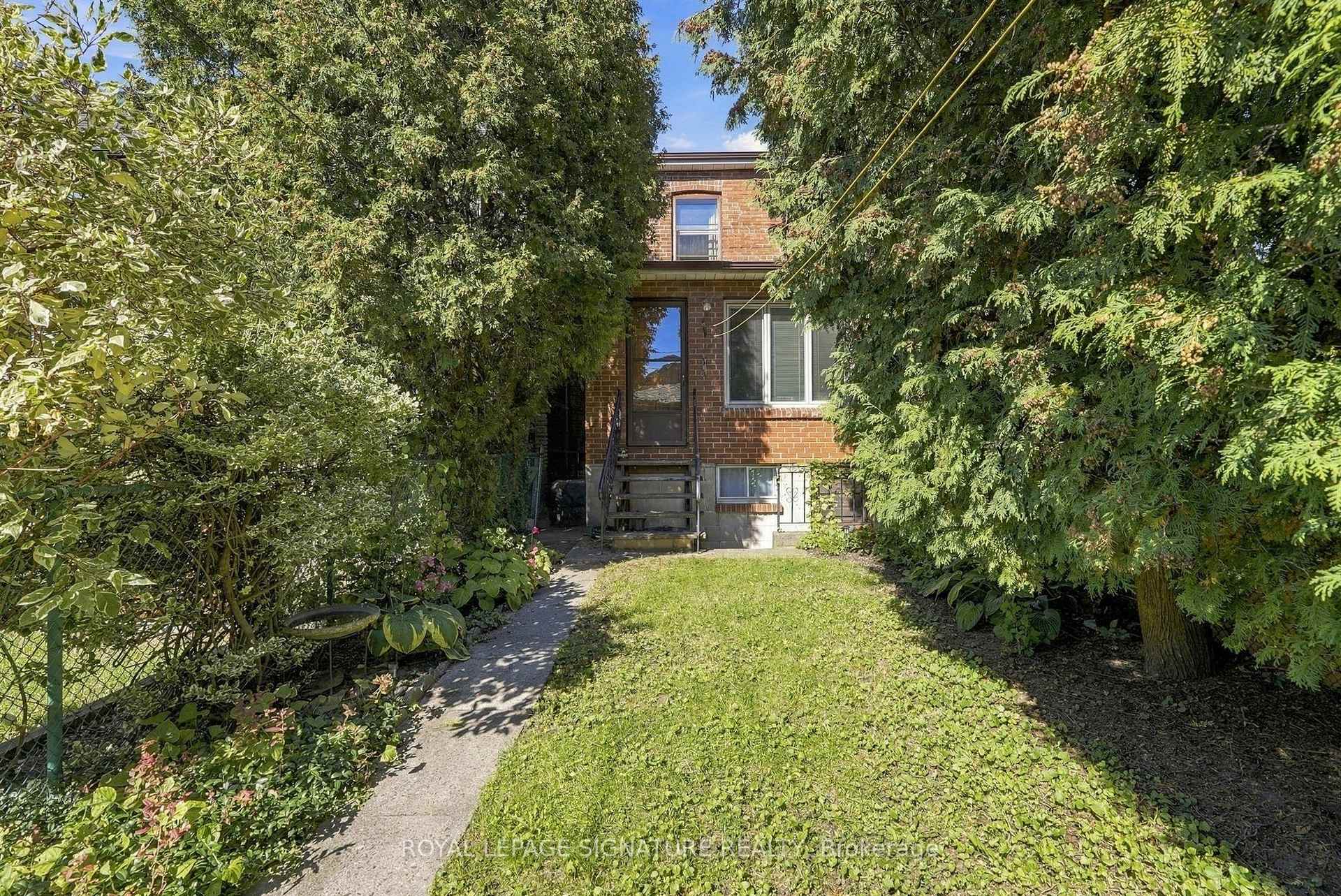 Photo 39 of 7 Geoffrey Street, Toronto, Roncesvalles — HOMEH