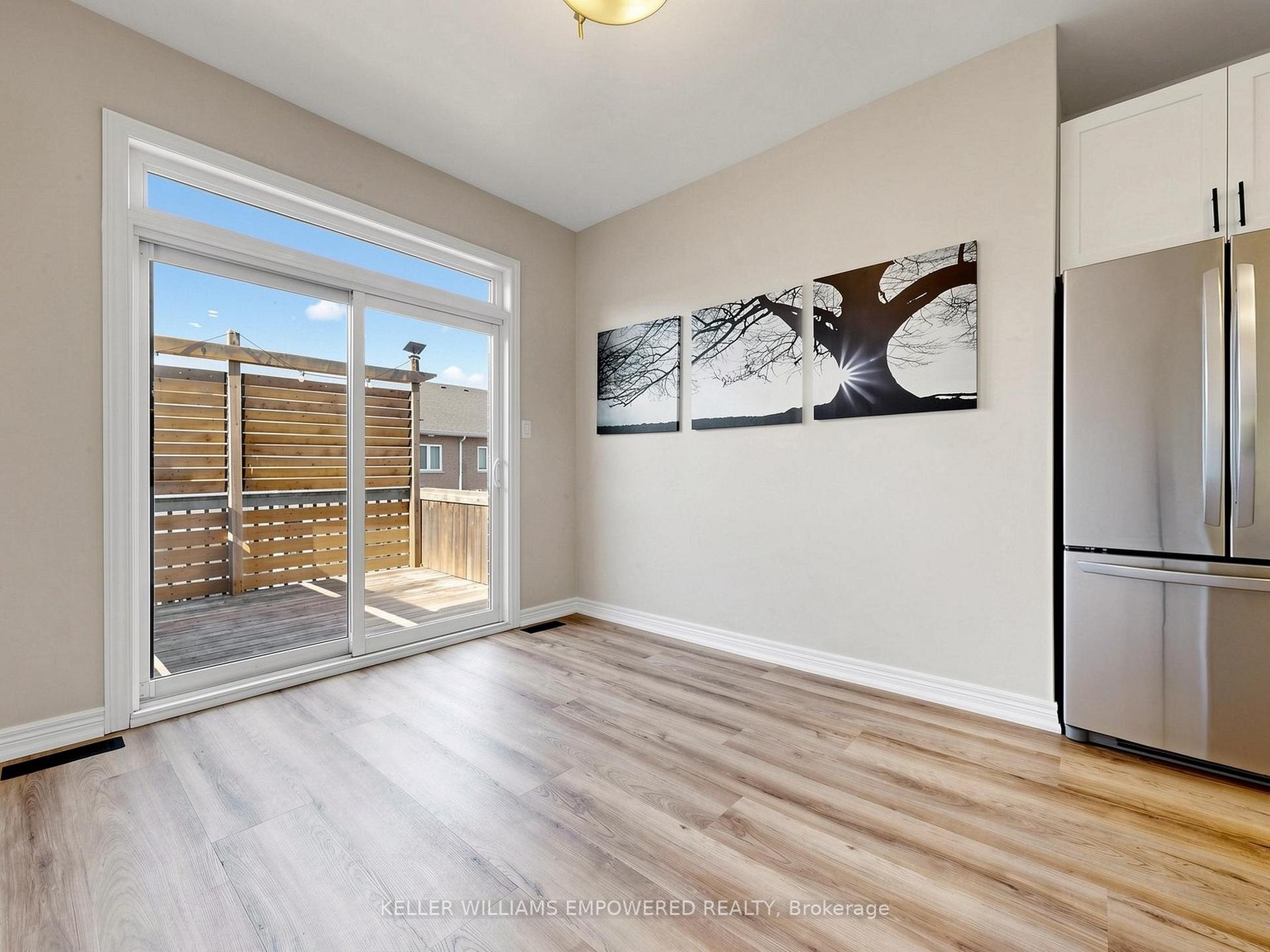 Photo 18 of 18 Don Rose Boulevard, East Gwillimbury, Mt Albert — HOMEH