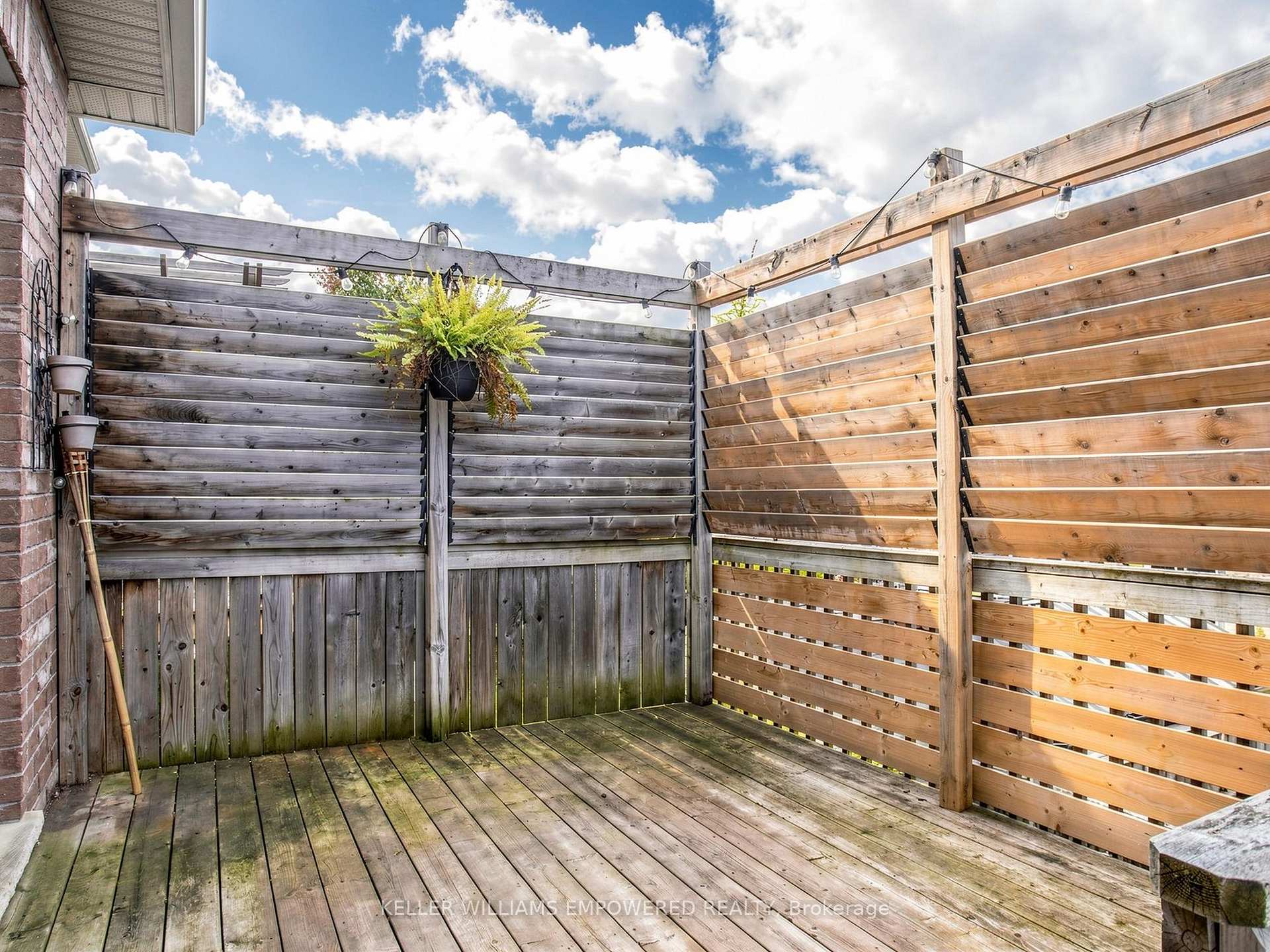 Photo 46 of 18 Don Rose Boulevard, East Gwillimbury, Mt Albert — HOMEH