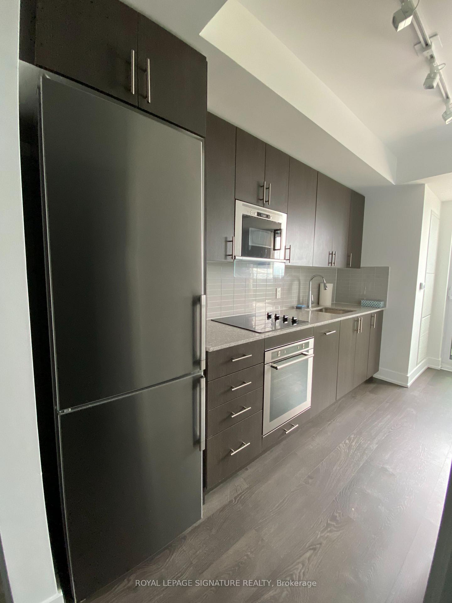 Photo 6 of Unit 2003, 2550 Simcoe Street N, Oshawa, Windfields — HOMEH