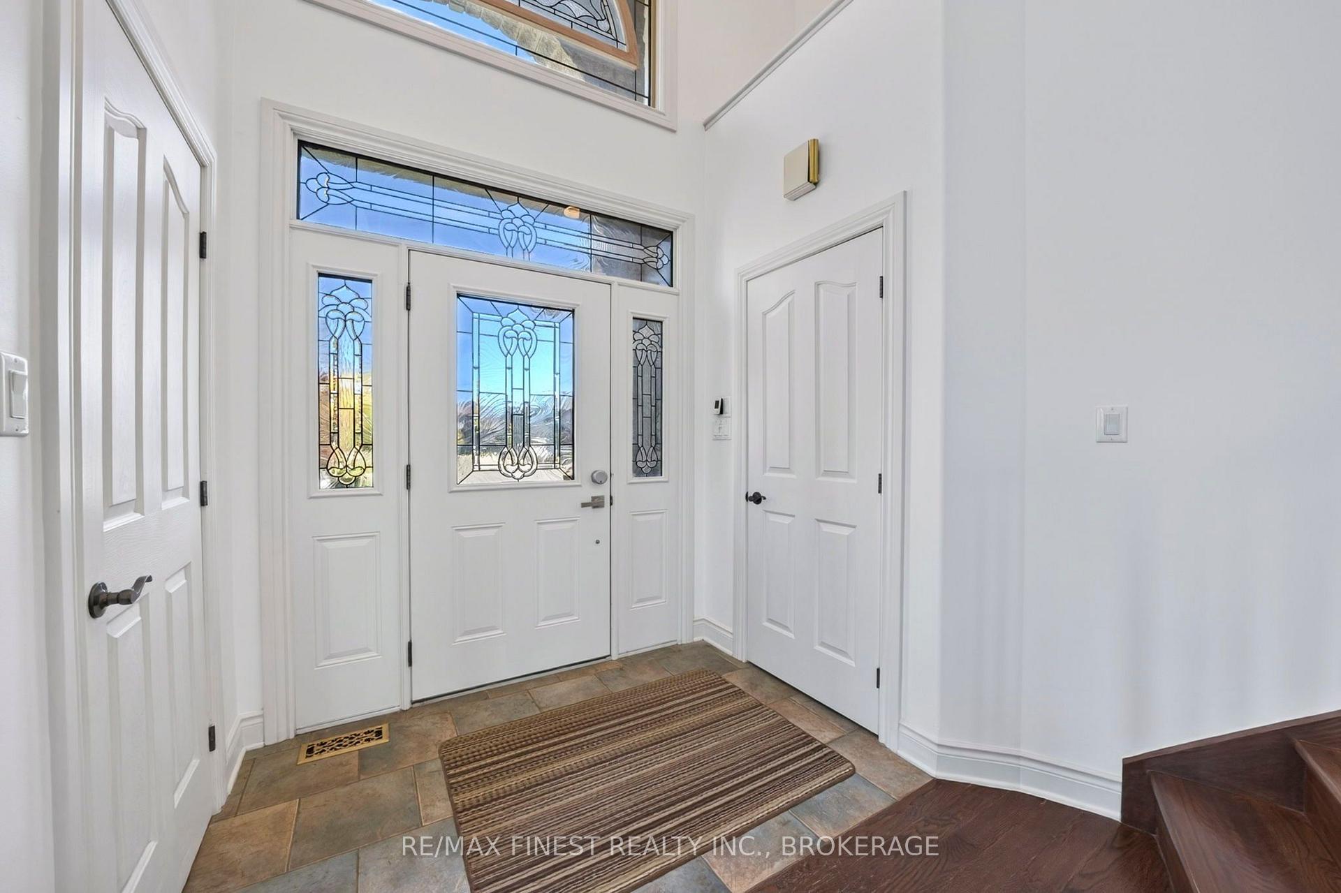 Photo 5 of 710 Kananaskis Drive, Kingston, City Northwest — HOMEH