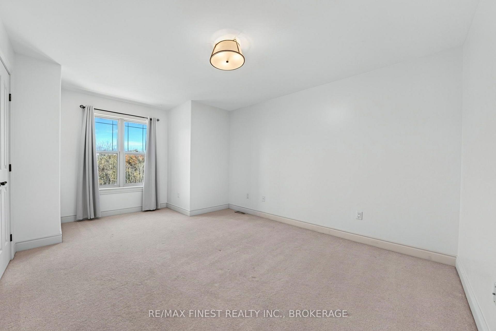 Photo 34 of 710 Kananaskis Drive, Kingston, City Northwest — HOMEH