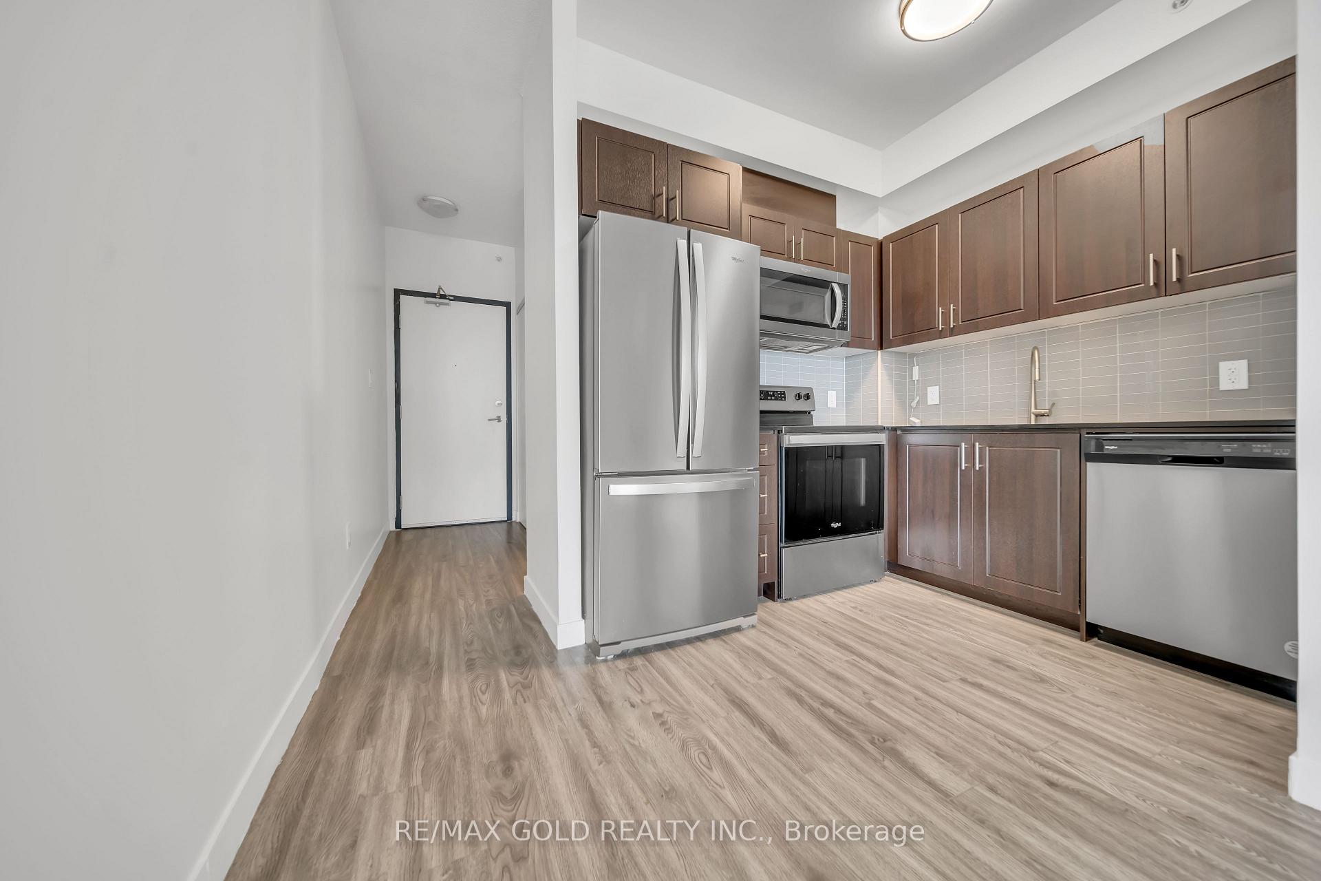 Photo 23 of Unit 803, 128 King Street N, Waterloo, Downtown Waterloo — HOMEH