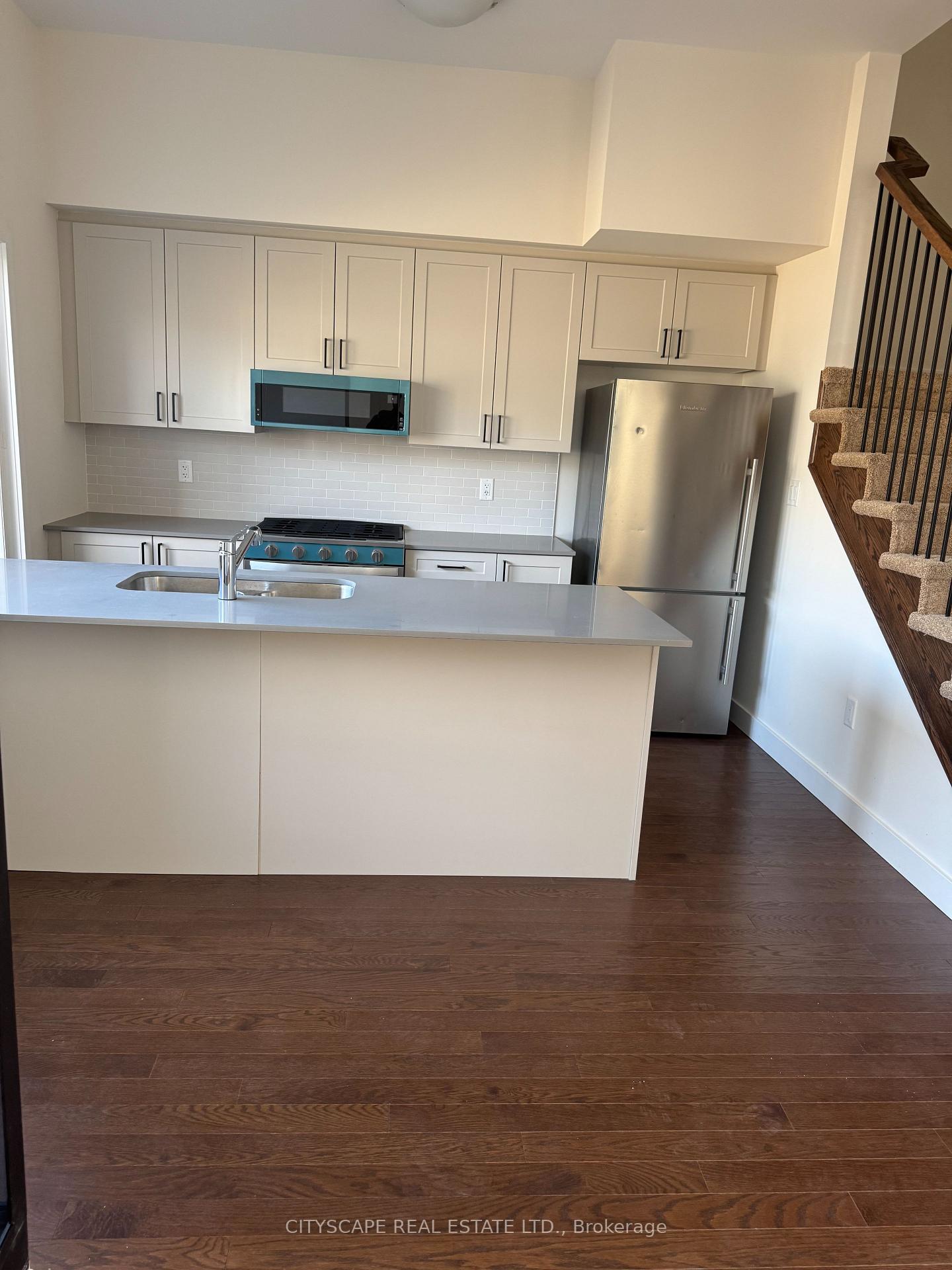 Photo 6 of 190 Stoneleigh Drive, Blue Mountains — HOMEH