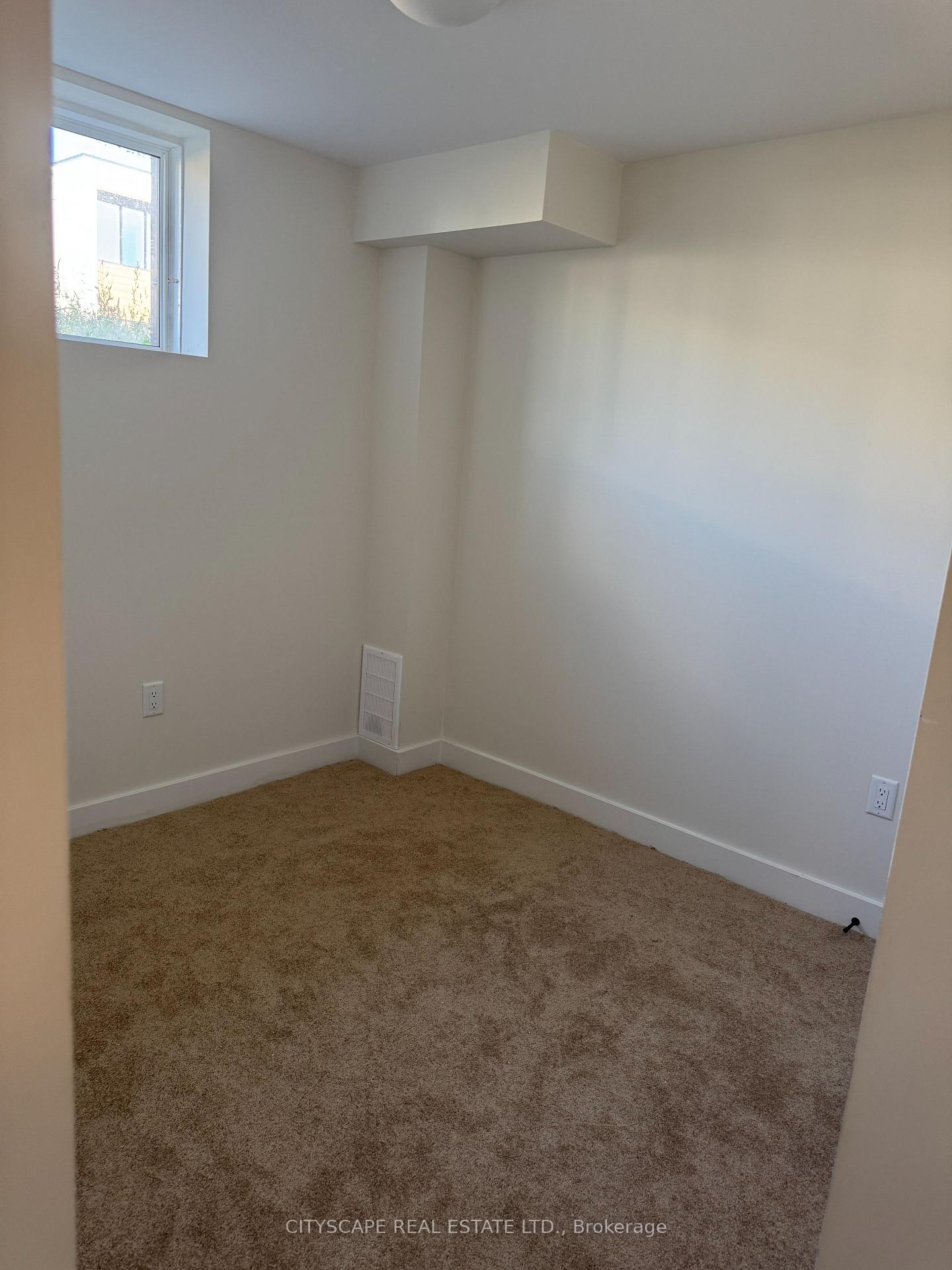 Photo 17 of 190 Stoneleigh Drive, Blue Mountains — HOMEH