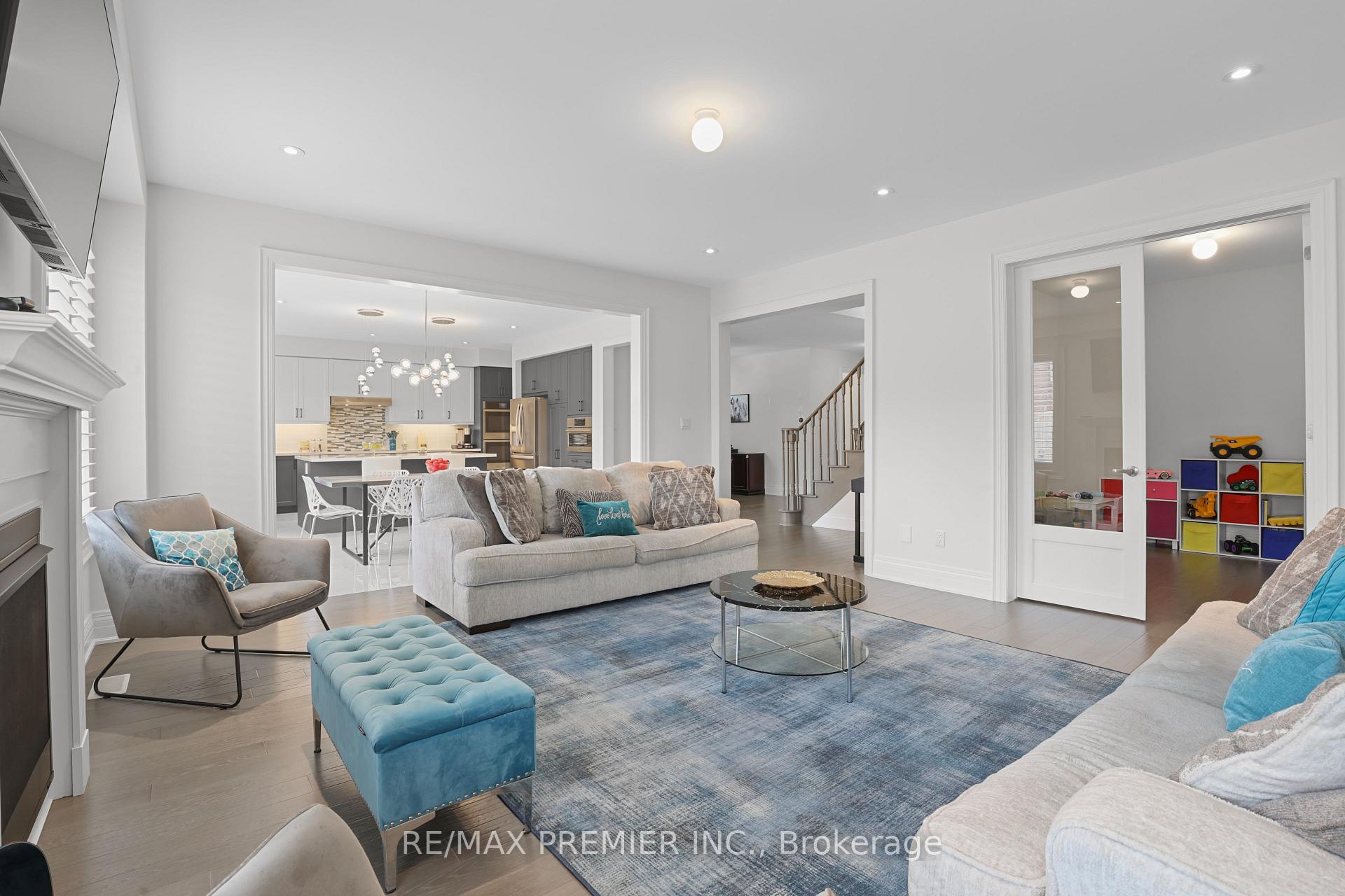 Photo 11 of 28 Samuel Crescent, Springwater, Centre Vespra — HOMEH