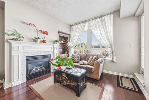 Photo 7 of Unit 202, 935 Royal York Road E, Etobicoke, Stonegate-Queensway — HOMEH