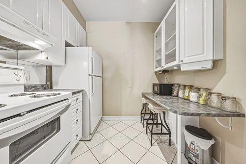 Photo 9 of Unit 202, 935 Royal York Road E, Etobicoke, Stonegate-Queensway — HOMEH