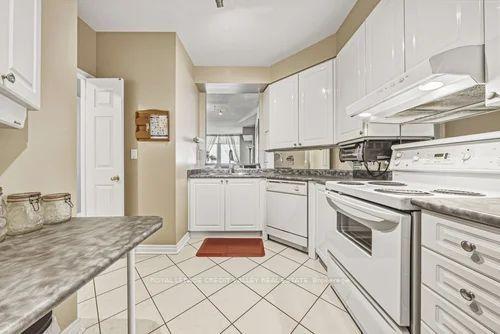 Photo 10 of Unit 202, 935 Royal York Road E, Etobicoke, Stonegate-Queensway — HOMEH