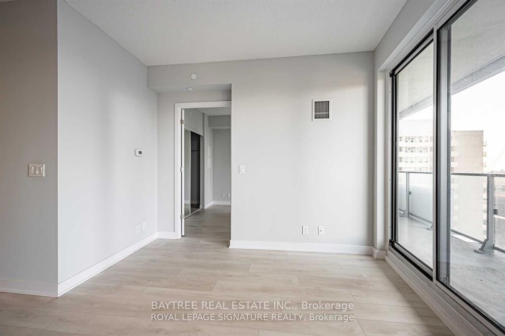 Photo 8 of Unit 1506, 2221 Yonge Street, Toronto, Mount Pleasant West — HOMEH