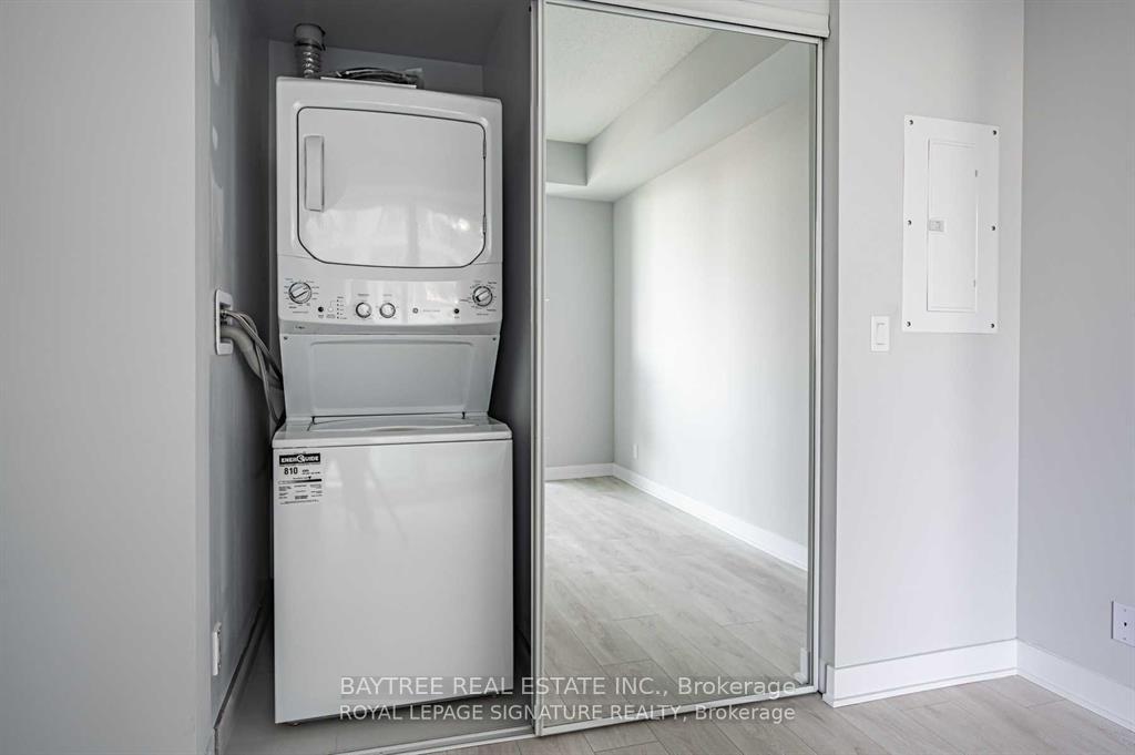 Photo 12 of Unit 1506, 2221 Yonge Street, Toronto, Mount Pleasant West — HOMEH