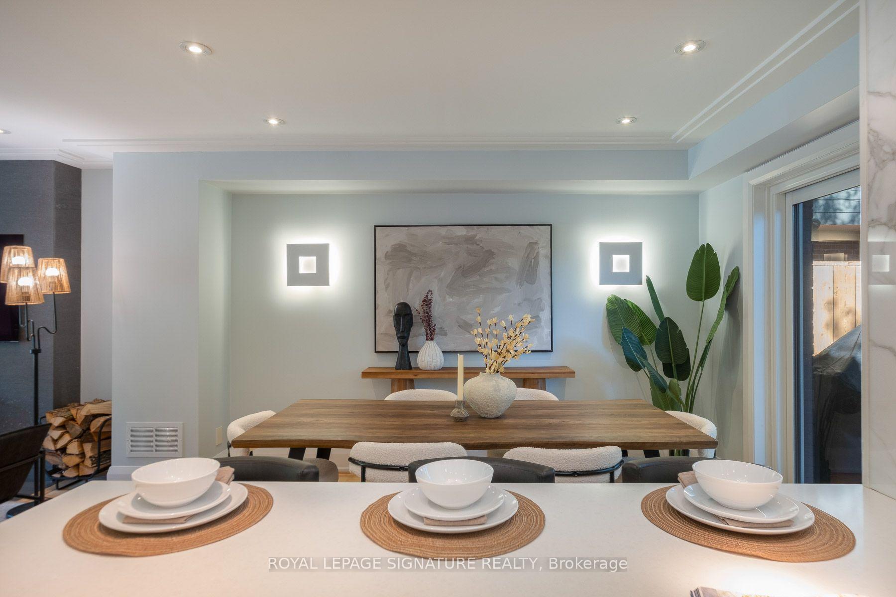 Photo 7 of 35 Bessborough Drive, Toronto, Leaside — HOMEH