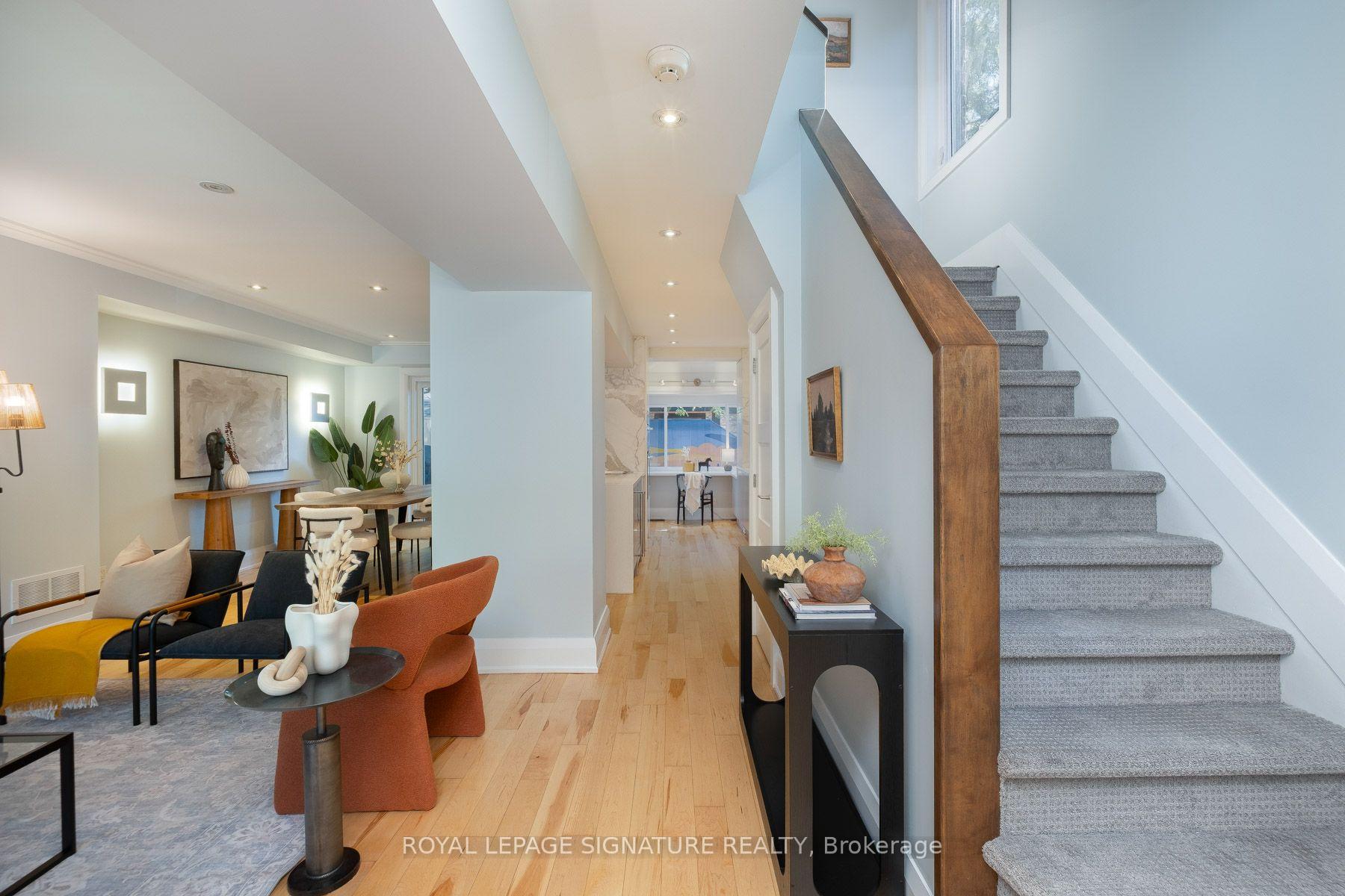 Photo 15 of 35 Bessborough Drive, Toronto, Leaside — HOMEH