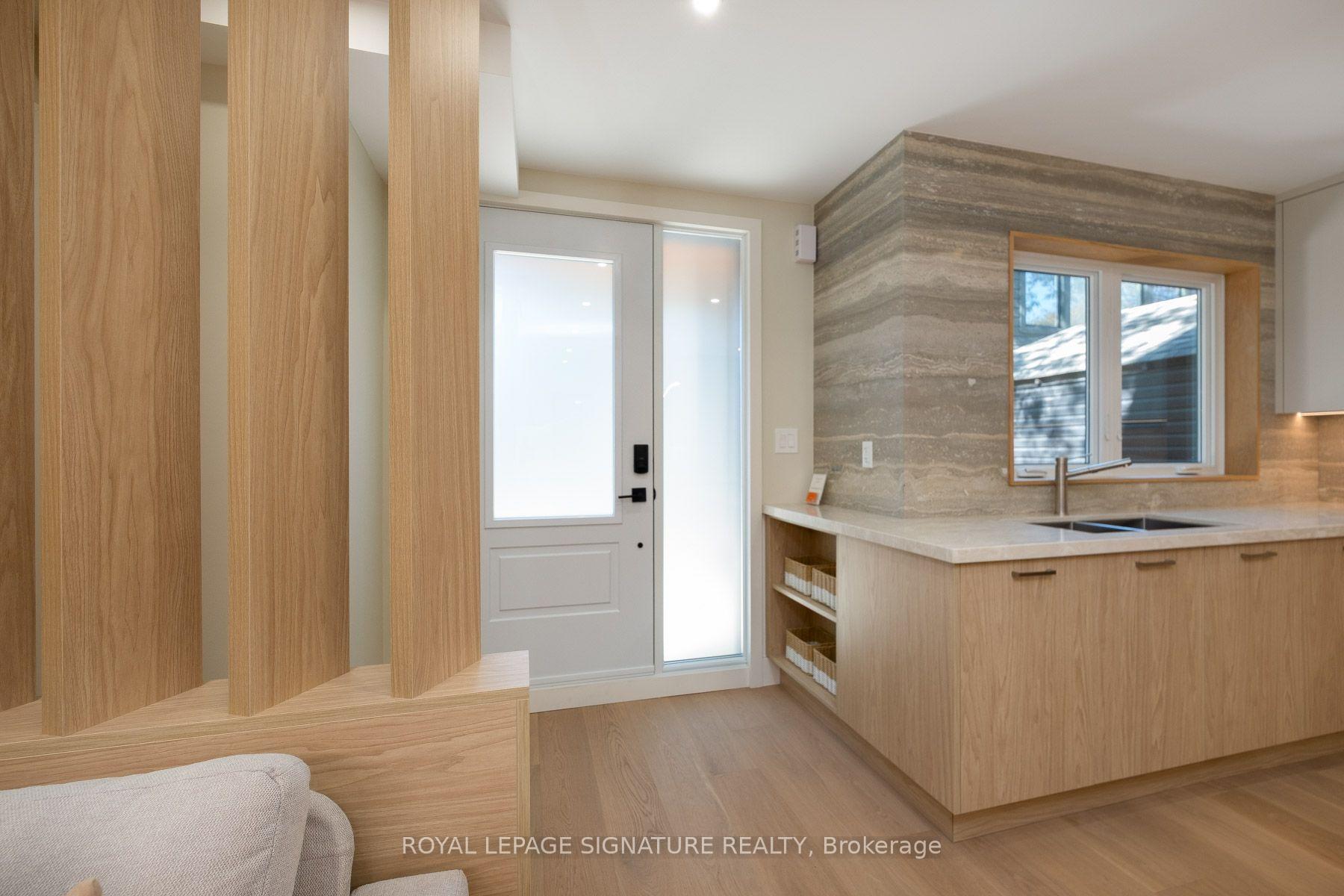 Photo 28 of 35 Bessborough Drive, Toronto, Leaside — HOMEH