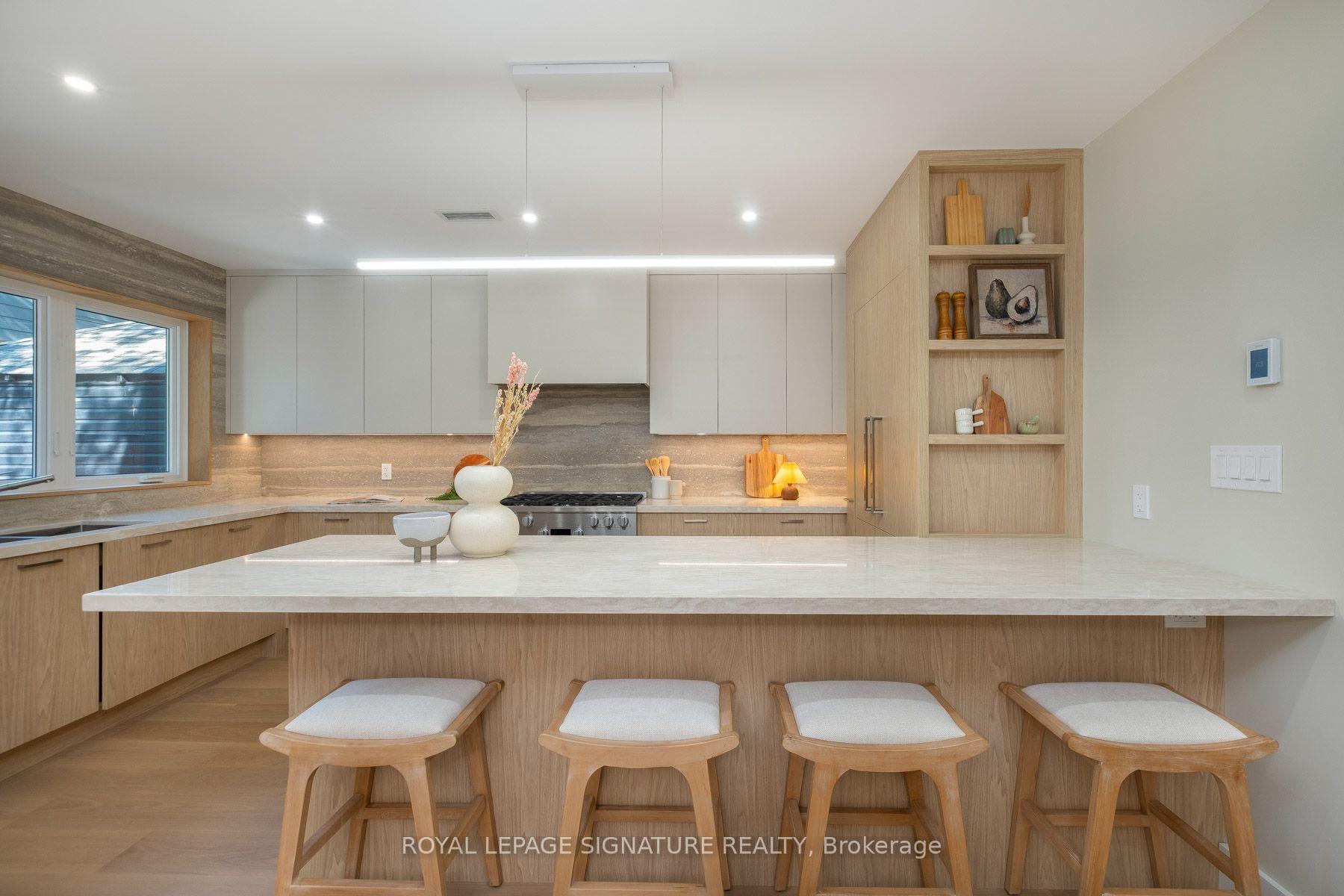 Photo 30 of 35 Bessborough Drive, Toronto, Leaside — HOMEH